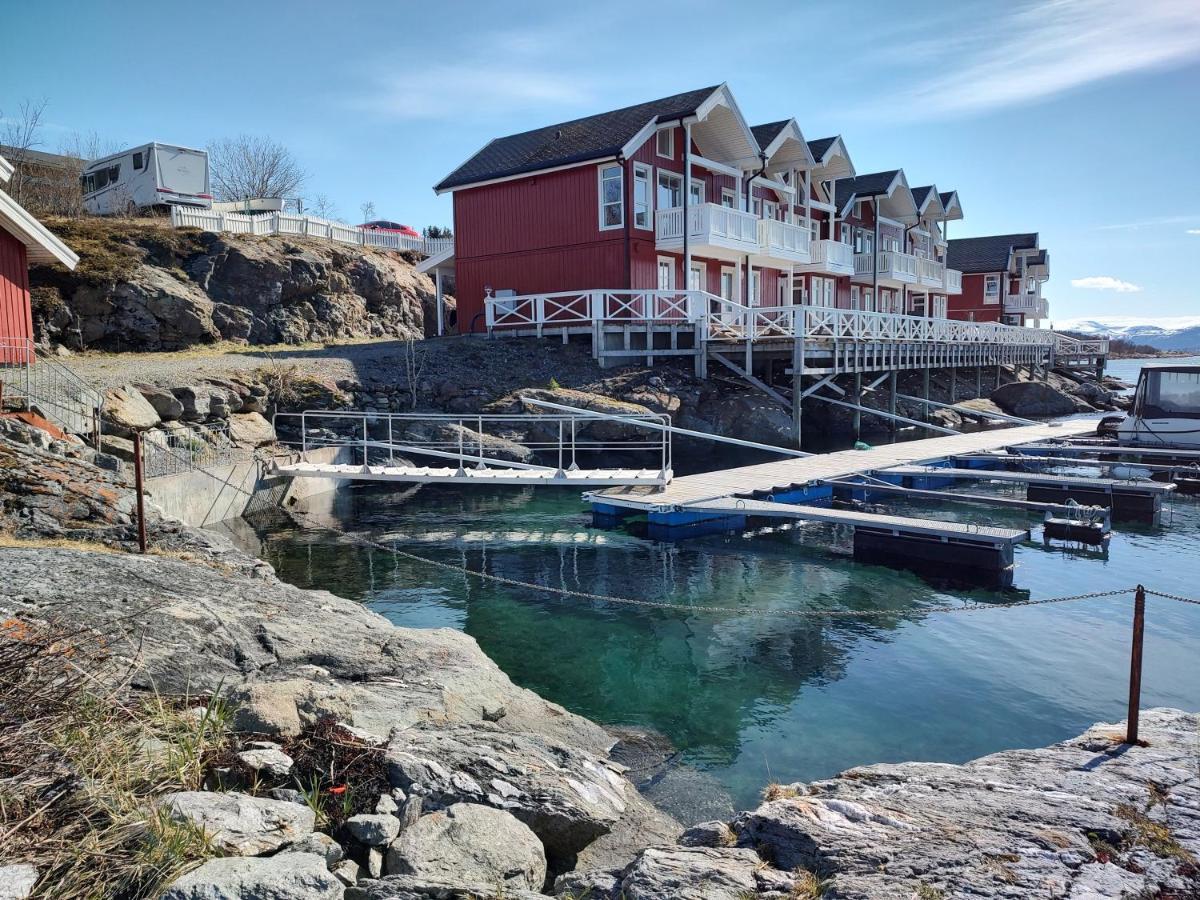 Tjeldsundbrua Overnatting - Sjohus1 Evenskjer Buitenkant foto