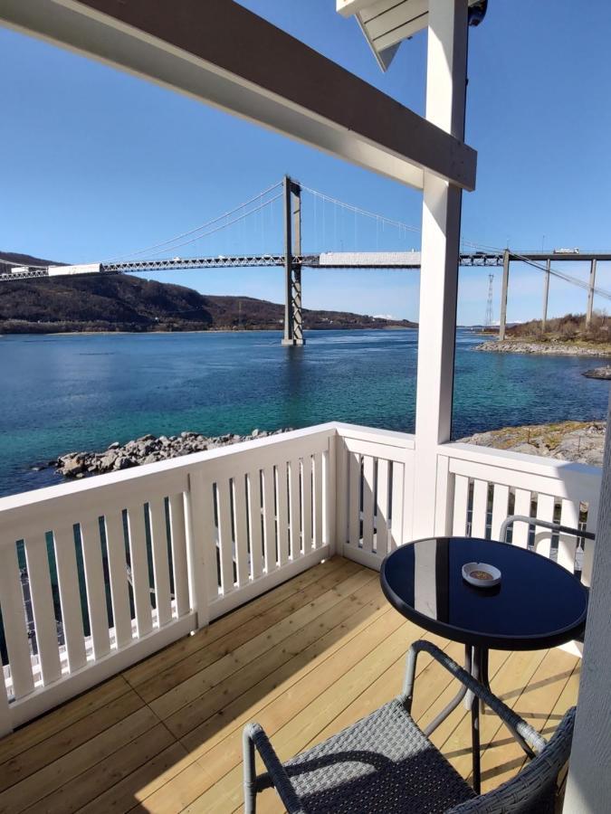 Tjeldsundbrua Overnatting - Sjohus1 Evenskjer Buitenkant foto