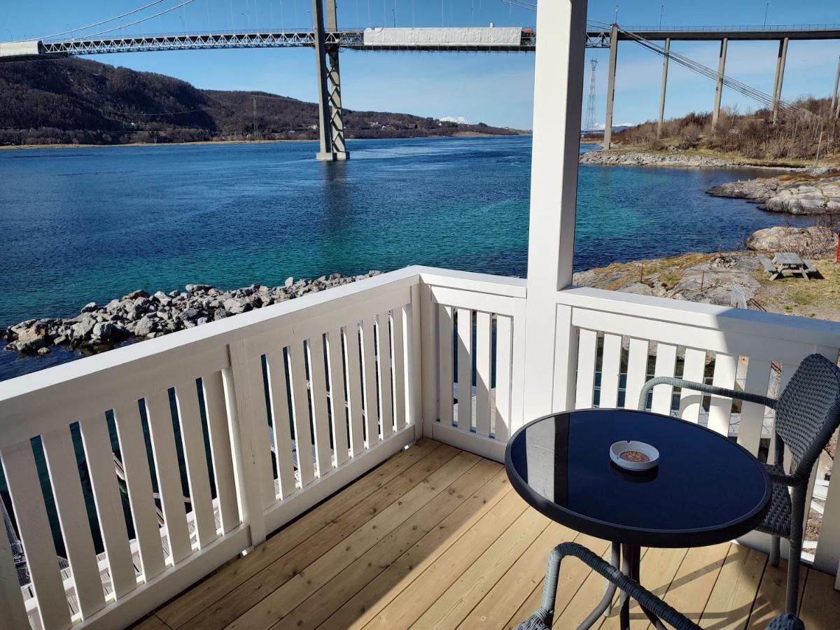 Tjeldsundbrua Overnatting - Sjohus1 Evenskjer Buitenkant foto
