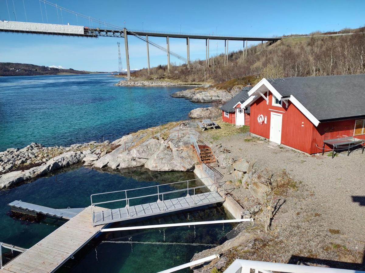 Tjeldsundbrua Overnatting - Sjohus1 Evenskjer Buitenkant foto